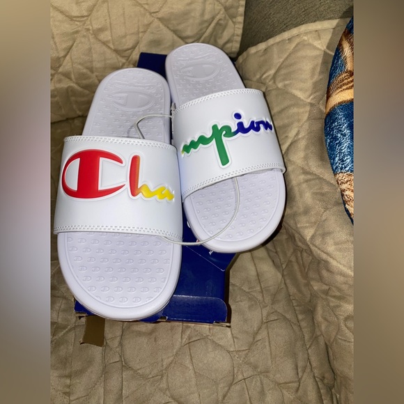 Champions size 9 women’s - Picture 1 of 2